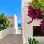 Albufeira, One Step To The 阿尔布费拉