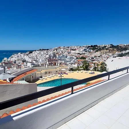 Albufeira, One Step To The * アルブフェイラ