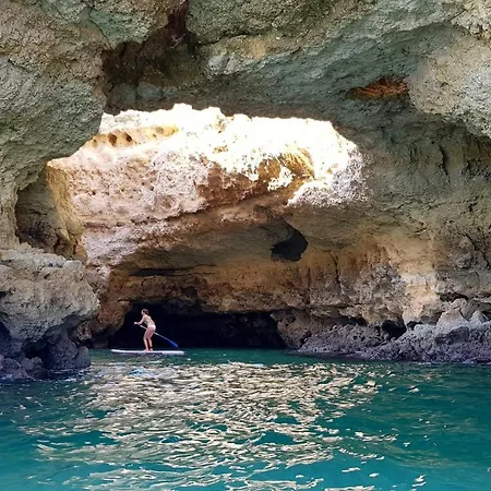 Albufeira, One Step To The アパート