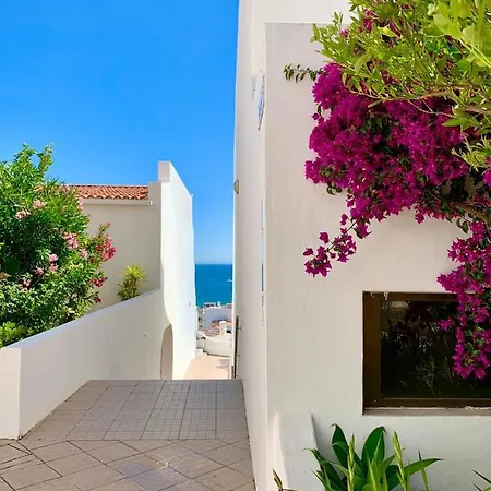 Albufeira, One Step To The Албуфейра