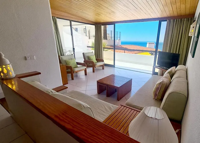 Albufeira, One Step To The Appartamento *