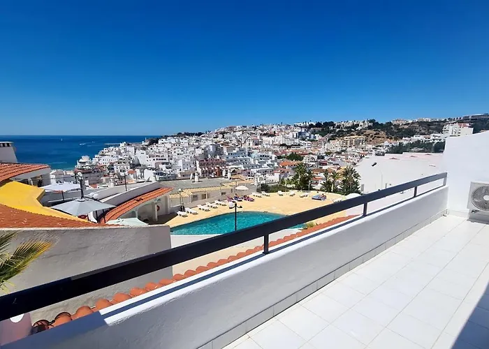 Albufeira, One Step To The * Albufeira