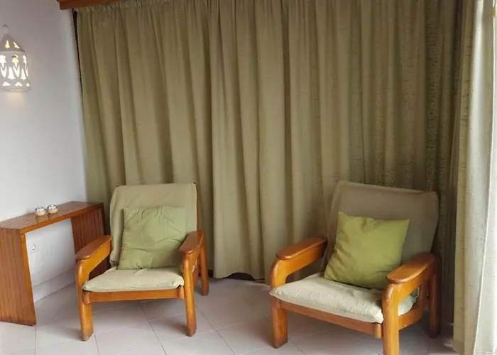 Albufeira, One Step To The Appartamento *