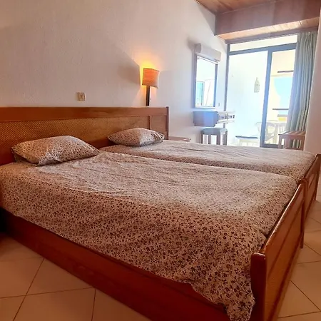 Albufeira, One Step To The Апартаменти Албуфейра